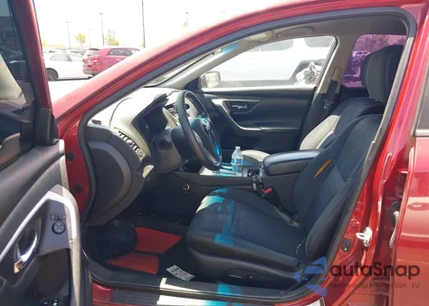 2016 Nissan Altima 2.5/2.5 S/2.5 Sl/2.5 Sr/2.5 Sv из США, поврежденный, VIN 1N4AL3AP3GC238769